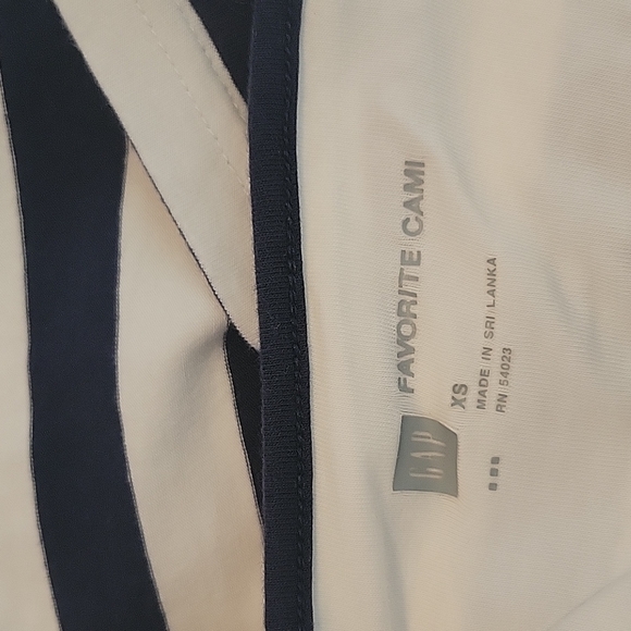 GAP 95% cotton camisole - Picture 4 of 5